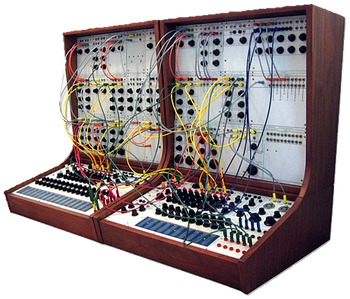 Buchla 100